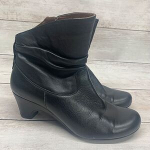 Web Shoemakers Ankle Boots Women's Black Leather Block Heel Slouch Sz 38/7 Biker